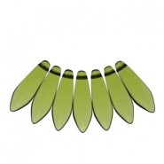 Czech Glass Daggers beads 5x16mm Olivine